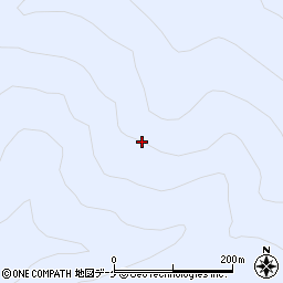 秋田県湯沢市皆瀬鍋割山周辺の地図