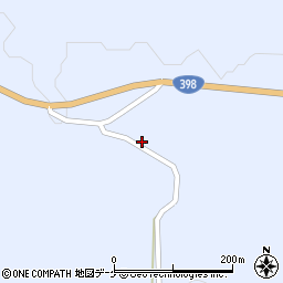 秋田県湯沢市皆瀬上貝沼62周辺の地図