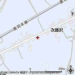 秋田県湯沢市下院内新馬場3周辺の地図