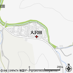 秋田県湯沢市小野大沢田200-36周辺の地図