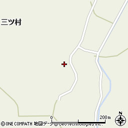 秋田県湯沢市桑崎東小比内沢174周辺の地図