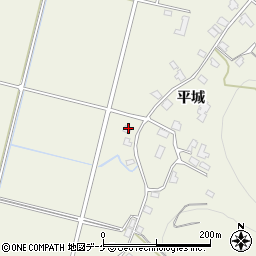 秋田県湯沢市桑崎平城137周辺の地図