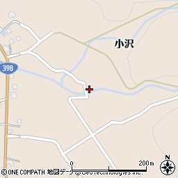秋田県湯沢市稲庭町小沢44周辺の地図
