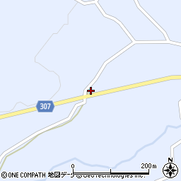秋田県湯沢市皆瀬藤倉179周辺の地図