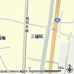 秋田県湯沢市上関三川尻周辺の地図