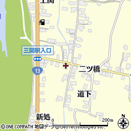 秋田県湯沢市上関新処59-7周辺の地図