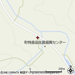 秋田県横手市増田町狙半内城ノ下27周辺の地図