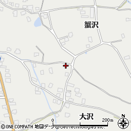 秋田県湯沢市三梨町蟹沢157周辺の地図