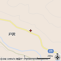 秋田県湯沢市関口戸沢225周辺の地図