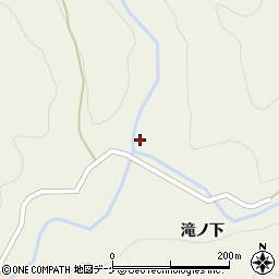 秋田県横手市増田町狙半内滝ノ下68周辺の地図