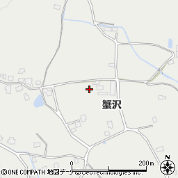 秋田県湯沢市三梨町蟹沢48-2周辺の地図