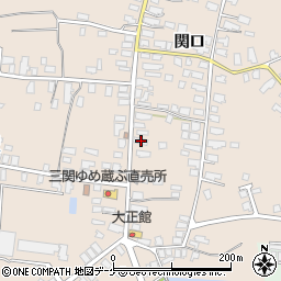 秋田県湯沢市関口関口18周辺の地図