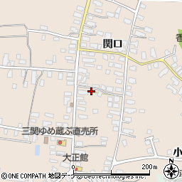 秋田県湯沢市関口関口16周辺の地図