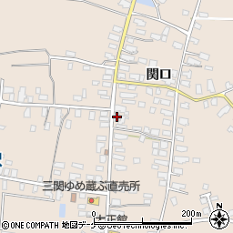 秋田県湯沢市関口関口14周辺の地図