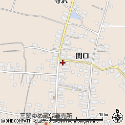 秋田県湯沢市関口関口11周辺の地図