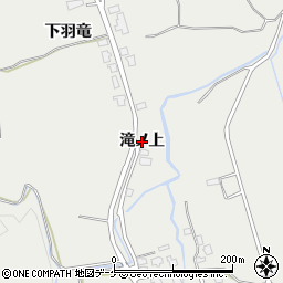 秋田県湯沢市三梨町（滝ノ上）周辺の地図