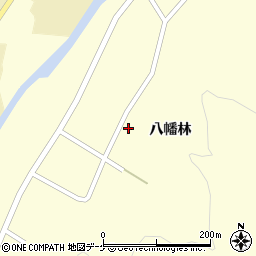 秋田県湯沢市松岡八幡林103周辺の地図