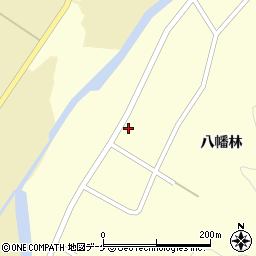 秋田県湯沢市松岡八幡林123周辺の地図