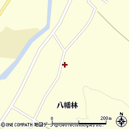 秋田県湯沢市松岡八幡林164周辺の地図