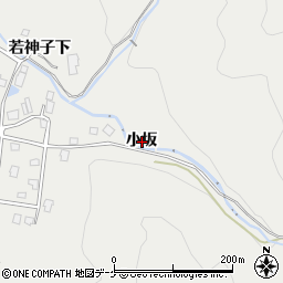 秋田県湯沢市川連町小坂周辺の地図