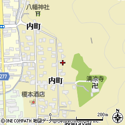 秋田県湯沢市内町2-37周辺の地図
