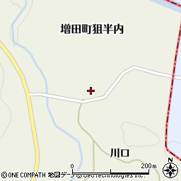 秋田県横手市増田町狙半内川口64周辺の地図