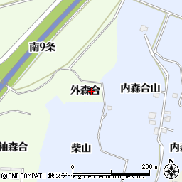 秋田県湯沢市岩崎外森合周辺の地図