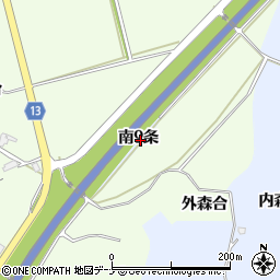 秋田県湯沢市成沢南９条周辺の地図