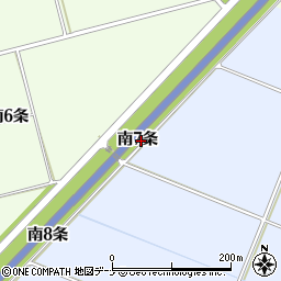 秋田県湯沢市岩崎南７条周辺の地図