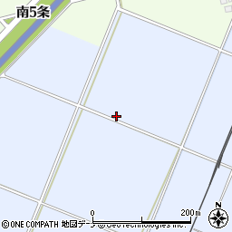 秋田県湯沢市成沢（８条）周辺の地図