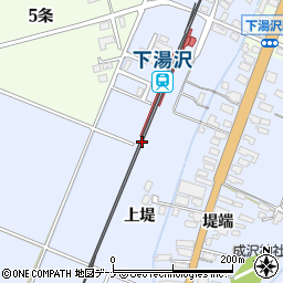 秋田県湯沢市成沢（山崎裏）周辺の地図