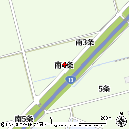 秋田県湯沢市岩崎南４条周辺の地図