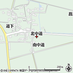秋田県湯沢市二井田北中道周辺の地図