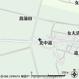 秋田県湯沢市二井田北中道4周辺の地図