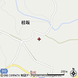 秋田県にかほ市伊勢居地桂坂3周辺の地図