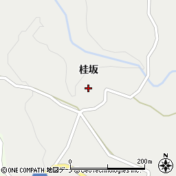秋田県にかほ市伊勢居地桂坂周辺の地図