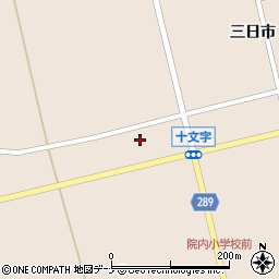 秋田県にかほ市中三地十文字周辺の地図