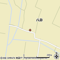 秋田県横手市雄物川町沼館下八卦周辺の地図