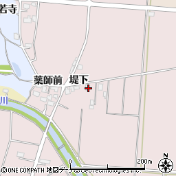 秋田県横手市清水町新田堤下2周辺の地図