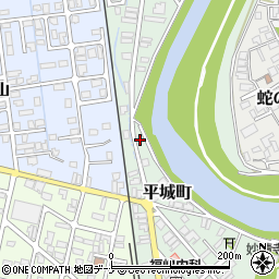 秋田県横手市平城町9-20周辺の地図