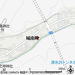 秋田県横手市城南町12周辺の地図