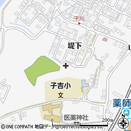 秋田県由利本荘市薬師堂（深持）周辺の地図