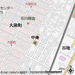 秋田県由利本荘市薬師堂谷地181-21周辺の地図