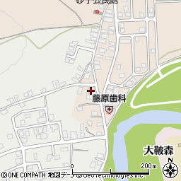 秋田県由利本荘市大浦八走251周辺の地図