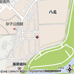 秋田県由利本荘市大浦八走51-21周辺の地図