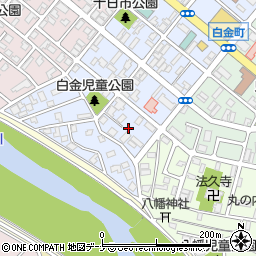 秋田県大仙市大曲白金町2周辺の地図
