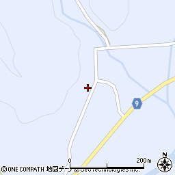 秋田県由利本荘市新沢石田132周辺の地図