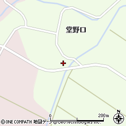 秋田県仙北市角館町白岩堂野口49周辺の地図