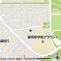 秋田県秋田市御所野地蔵田4丁目30周辺の地図