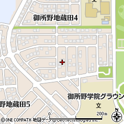 秋田県秋田市御所野地蔵田4丁目21周辺の地図